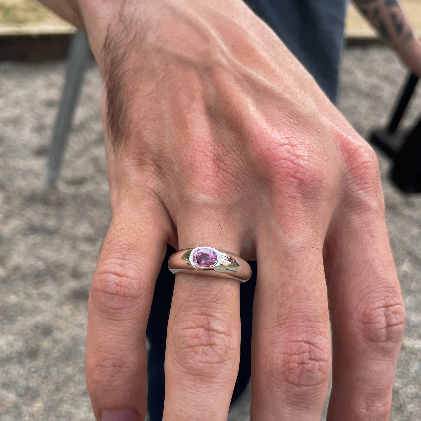 PINK SPINEL SIGNET