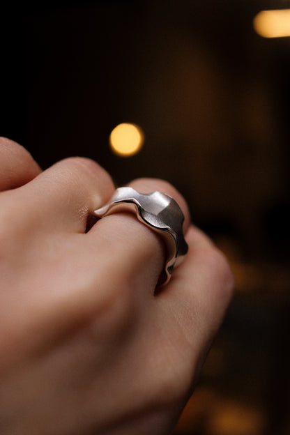 Hauru silver ring