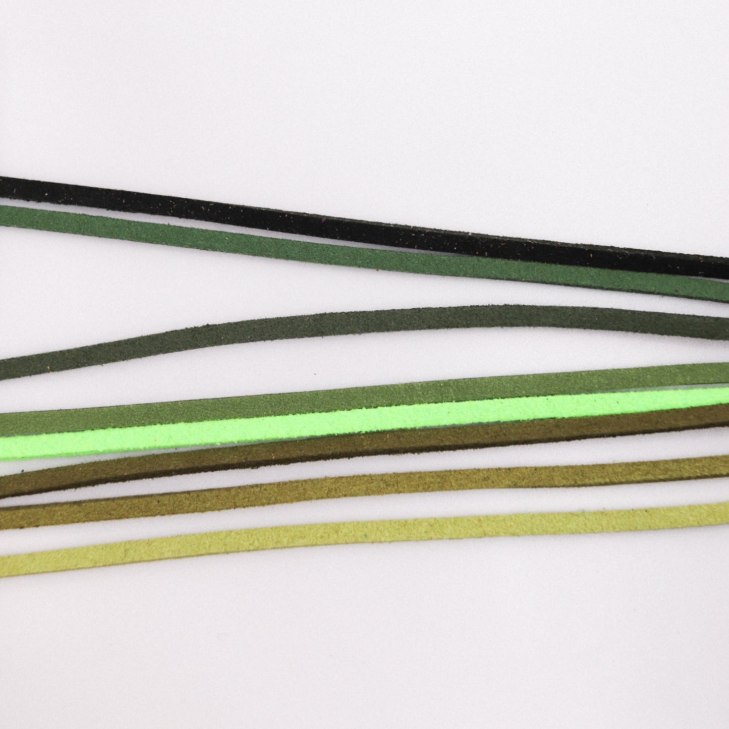 Cordón de gamuza de 3 mm
