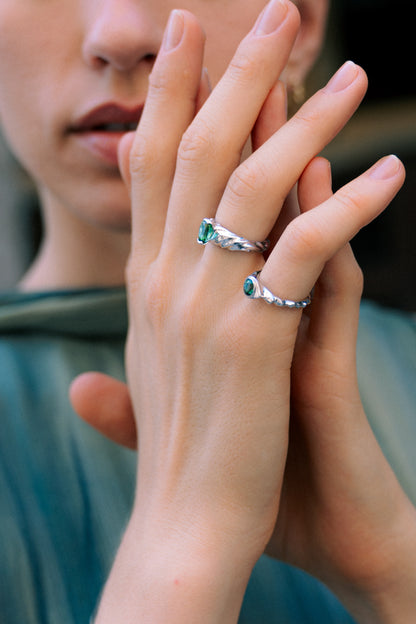 OVAL TOURMALINE RING