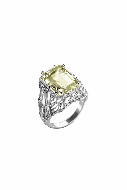 Greatness Gone. Sparkle ring Lemon Quartz